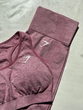 Gymshark Seamless Sports Bra (S) & Legging Set in Dusky Pink Marl (S)
